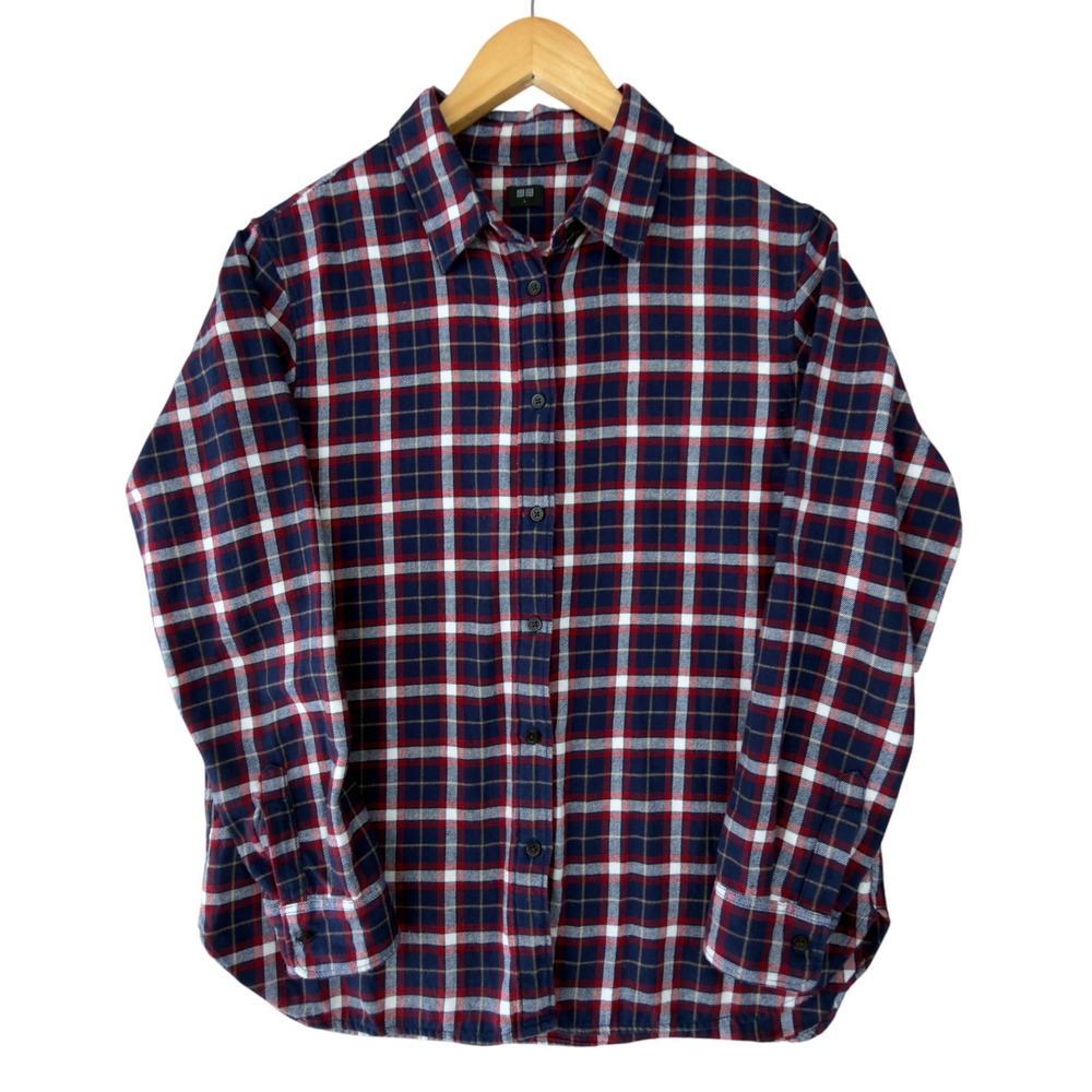 Uniqlo Women's Flannel Shirt L Red Navy Blue Plaid Long Sleeve Button Up Preppy